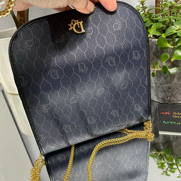 🌷SOLD on IG🌷Vintage dior clutch/crossbody - Picture 9 of 10